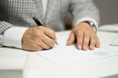 Comprendre le contrat cadre en 2026 : ce que dit le code civil aujourd'hui